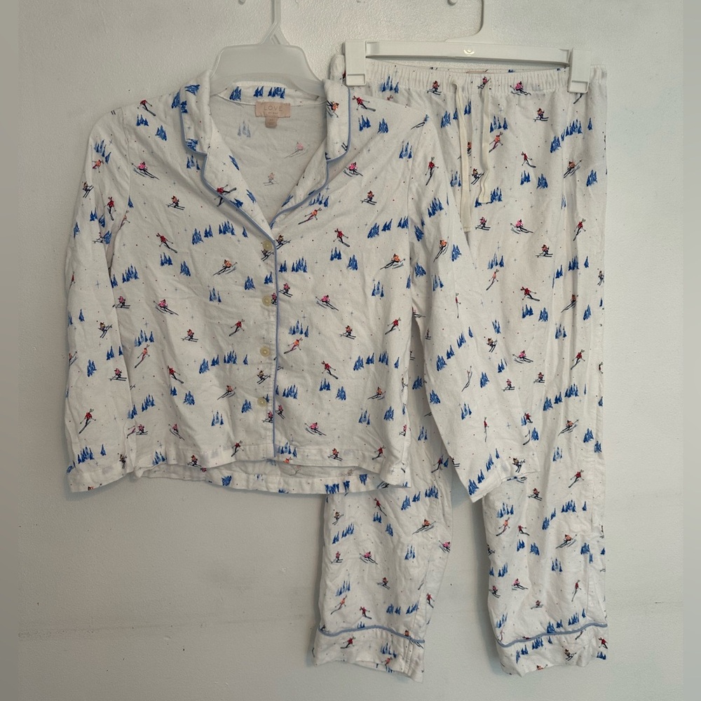 Love by GAP Ski Print Pajama Set Size XS